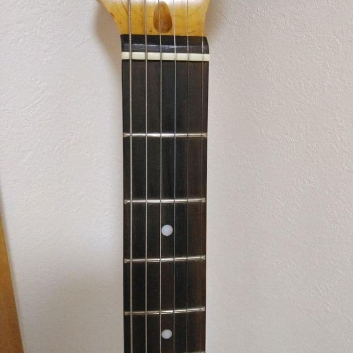 フォトジェニック　ストラトキャスター　美品