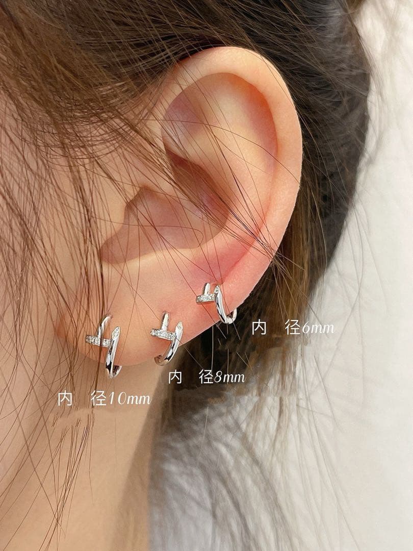 K18WG YG PG 両端ダイヤ入り 釘モチーフピアス 18金