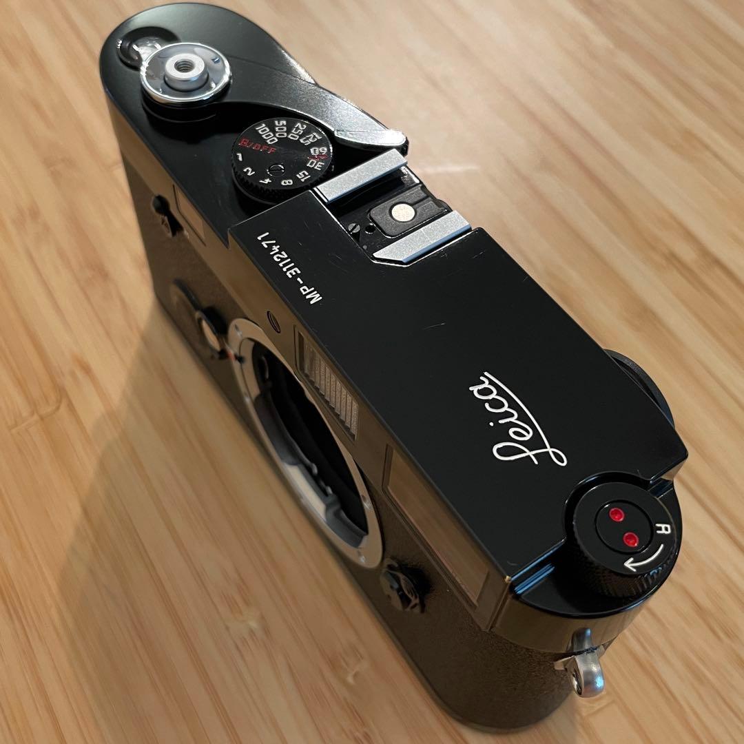 ★極上品★ Leica MP 0.72 Black Paint