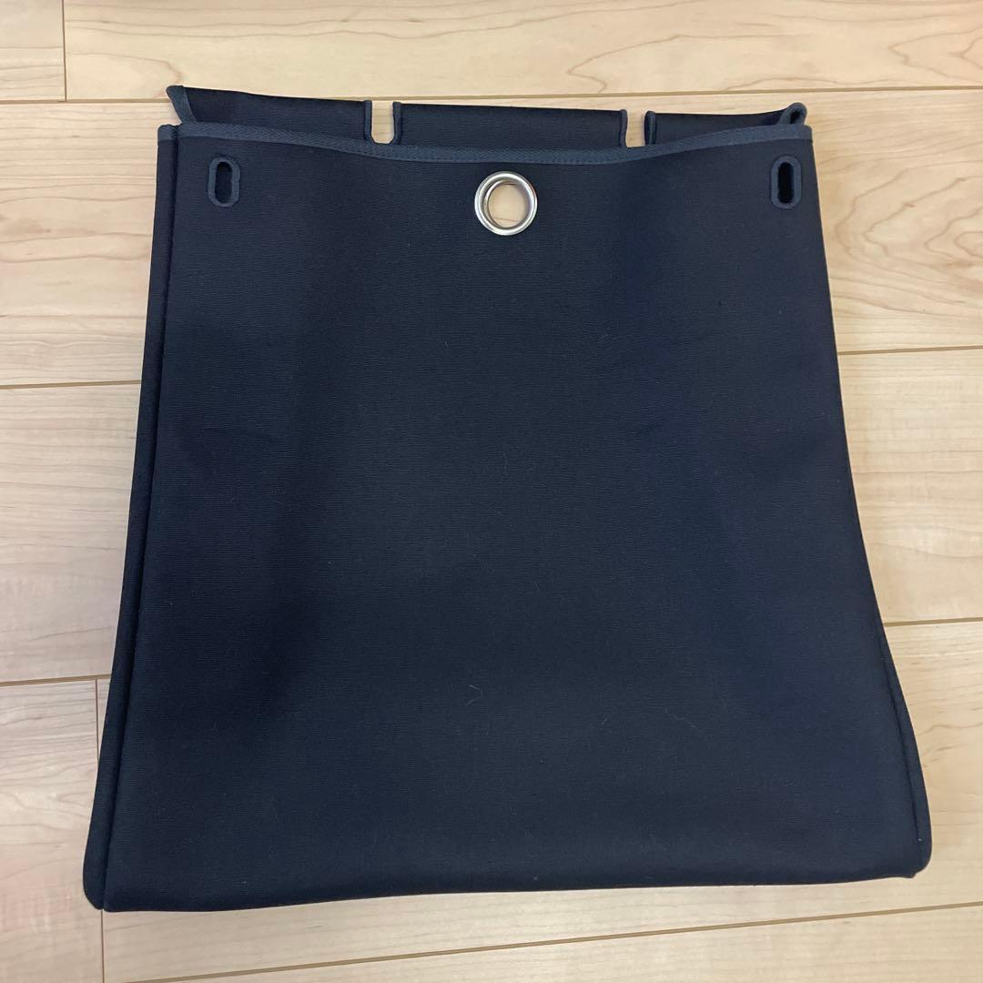 Hermès HERBAG ブラックショルダーバッグ　エールバック