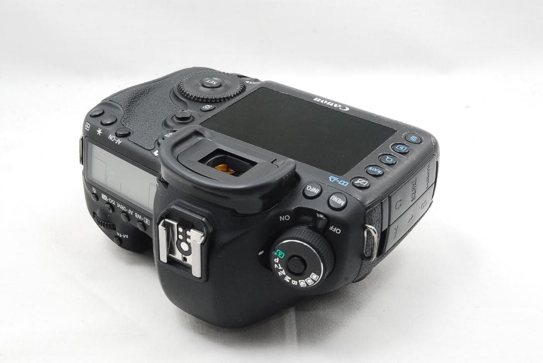 キャノン EOS 5D Mark Ⅲ &バッテリーグリップ BG-E11 649