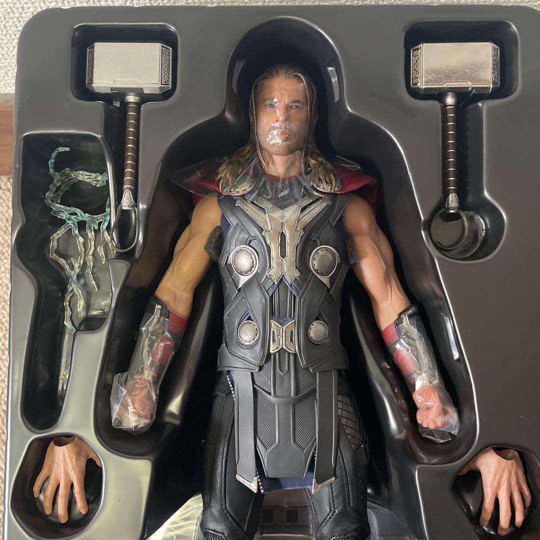【未展示品】 ソー　アベンジャーズ　エイジ・オブ・ウルトロン
