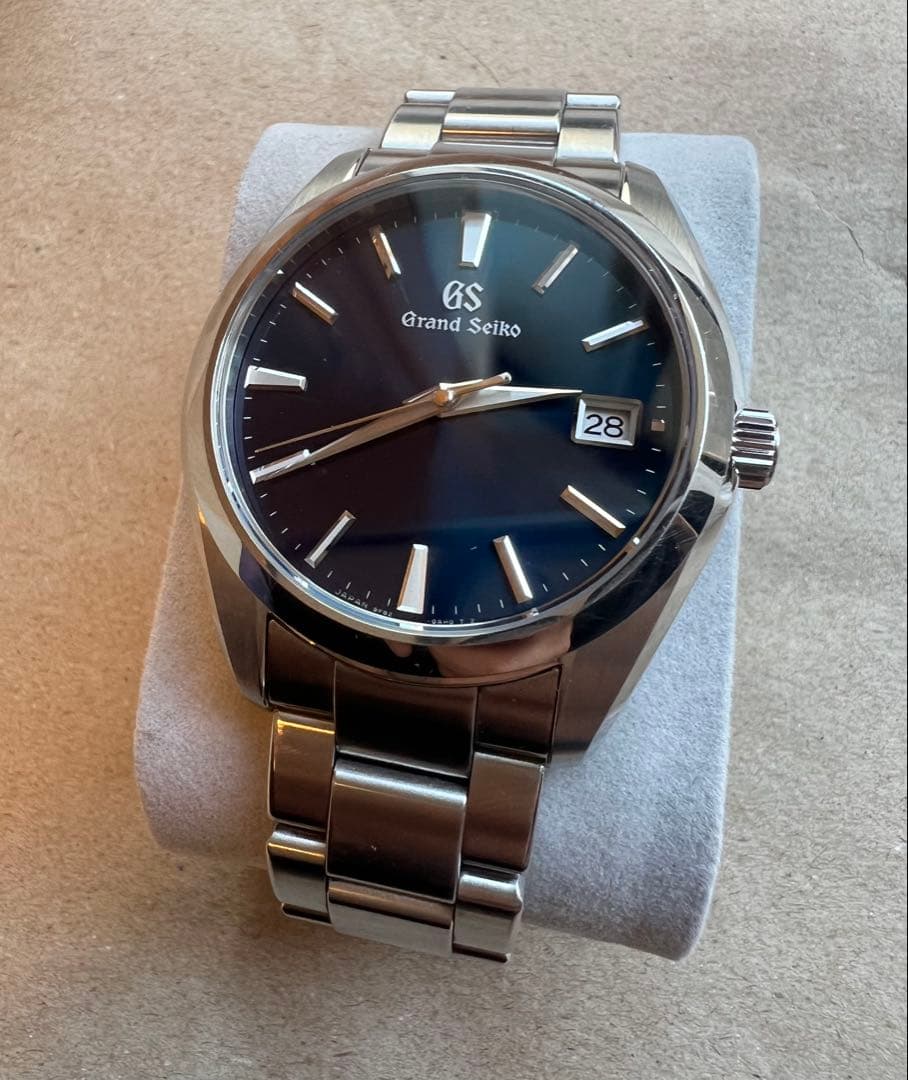 グランドセイコー GRAND SEIKO 40㎜ クォーツ　腕時計 SBGV