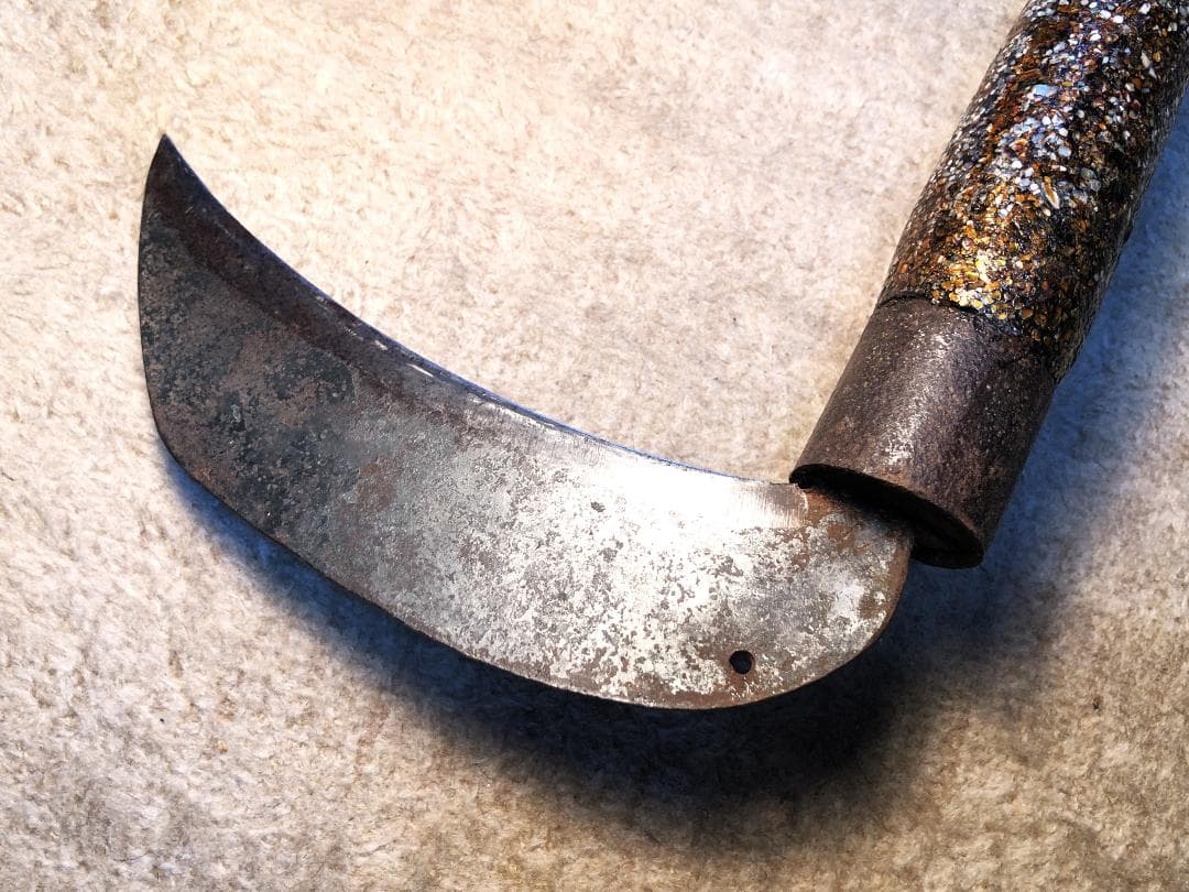 【 螺鈿括れ柄鎌 】　時代品