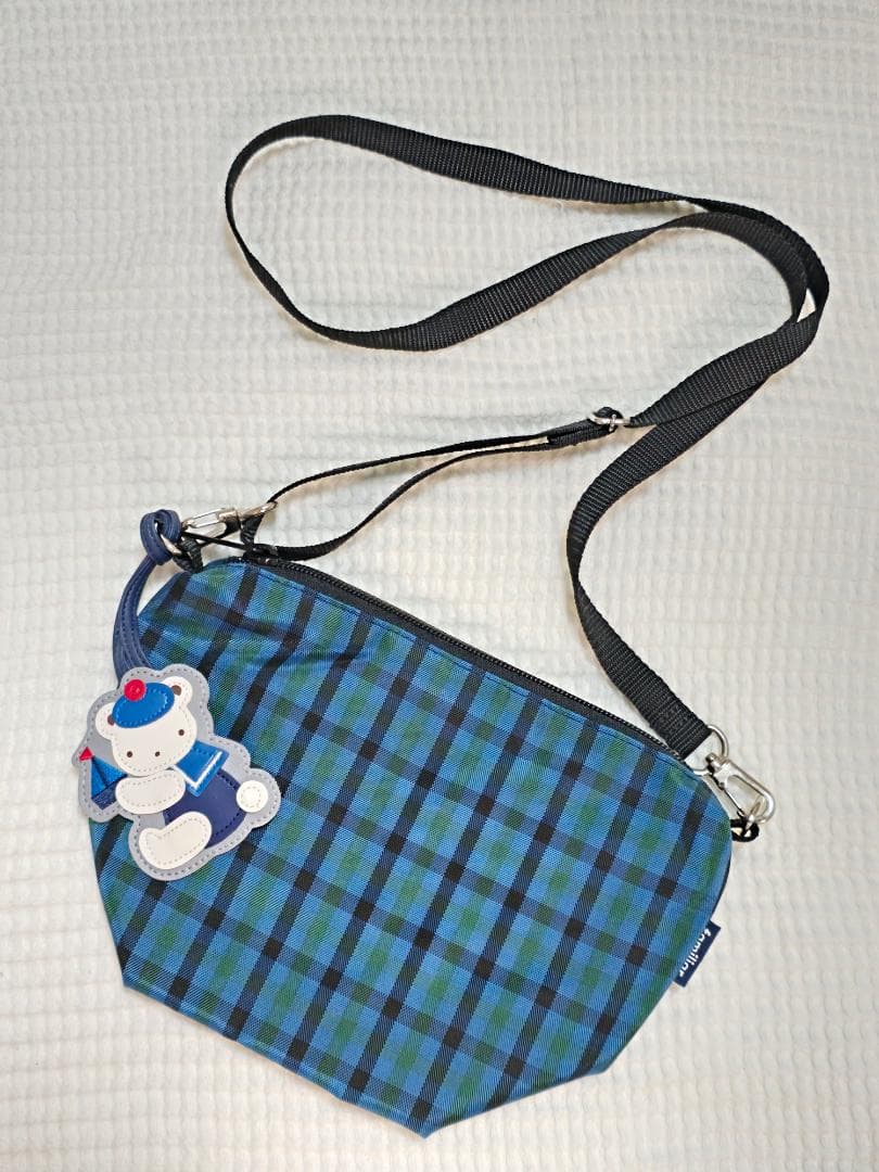 あかりファミリア舟型ポシェット