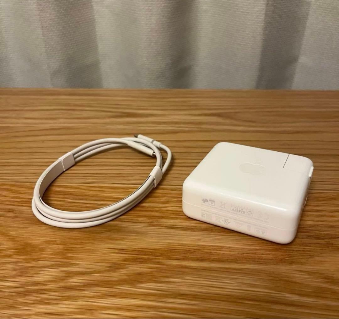 【美品】MacBook Pro 13_2020 i5/16GB/512GB_SG