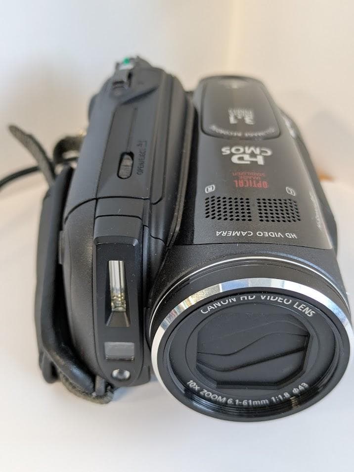 Canon iVIS HV30　キヤノンHDビデオカメラ　動作確認　付属品有