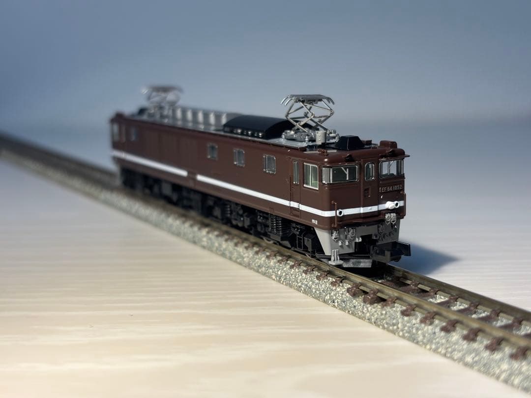 TOMIX 7133 JR EF64 1000形電気機関車（1052号機・茶色）