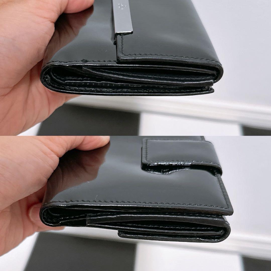 《美品》GUCCI (グッチ)折財布　エナメル