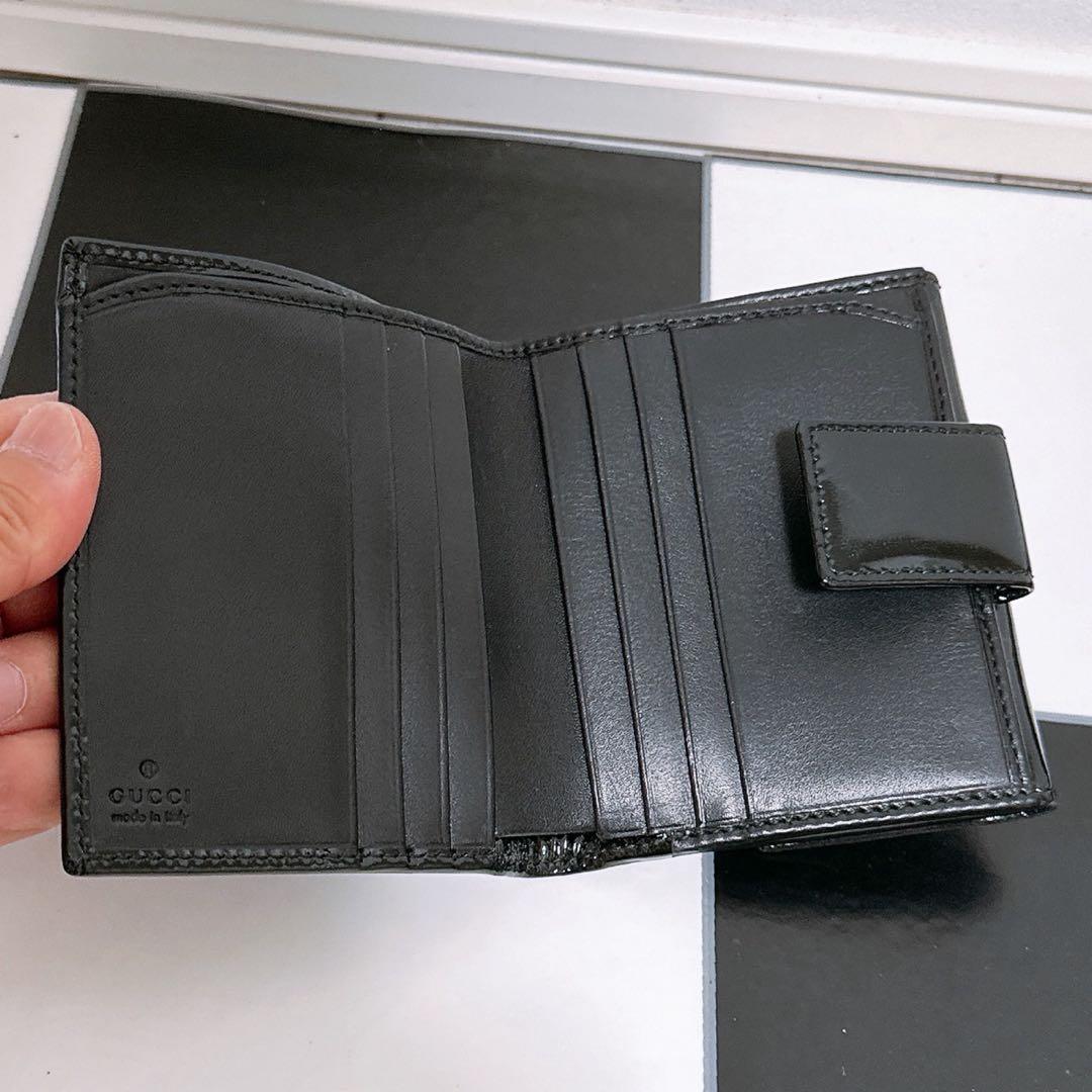 《美品》GUCCI (グッチ)折財布　エナメル