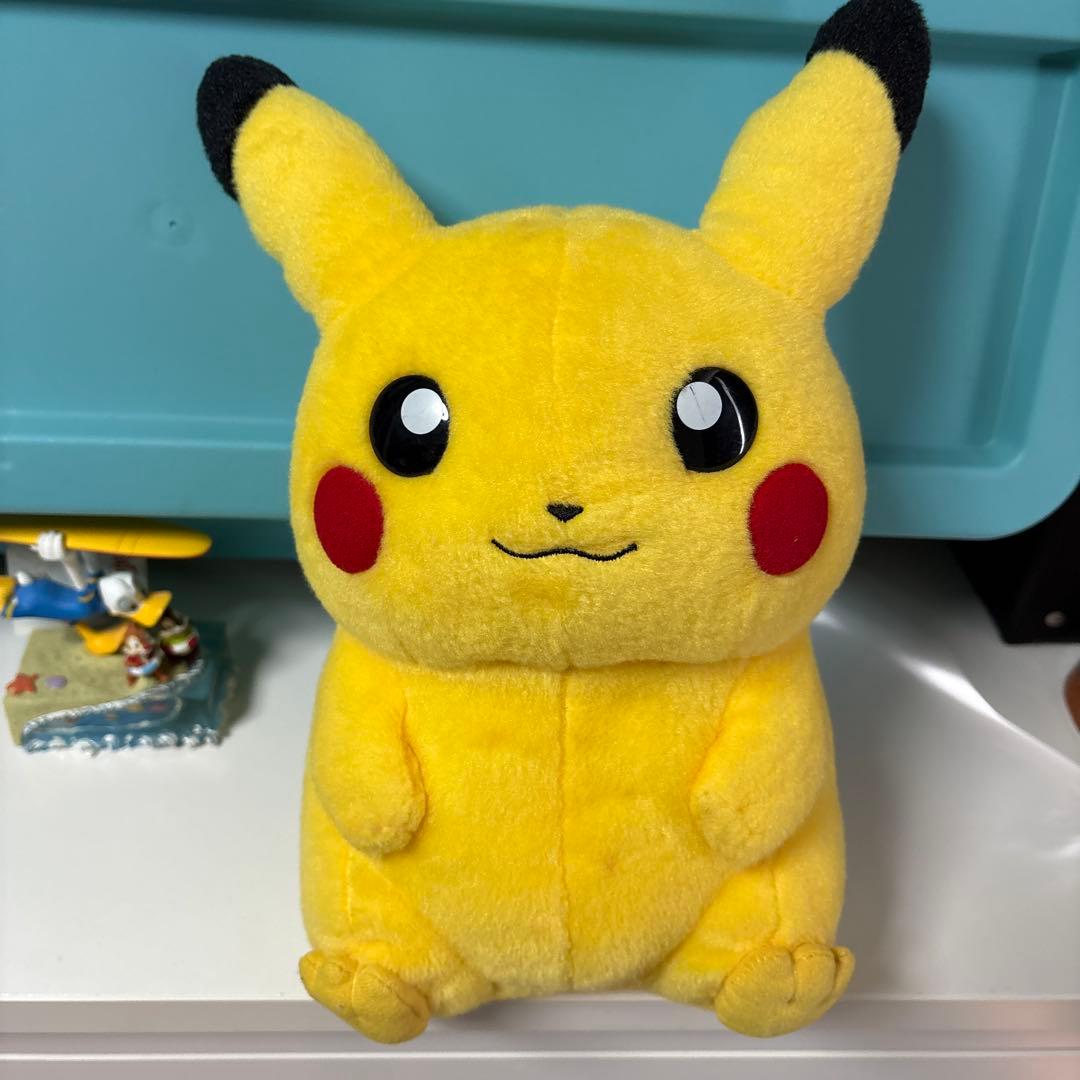 ピカチュウ ぬいぐるみ 中型