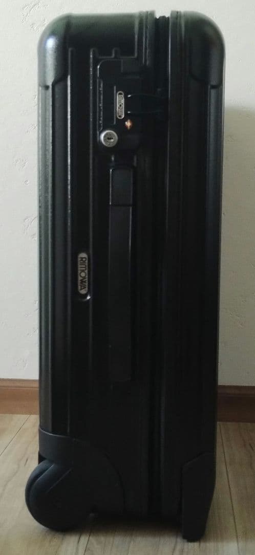 ◎美品★RIMOWAリモワ★サルサ機内持込み33Lマットブラック2輪TSAロック
