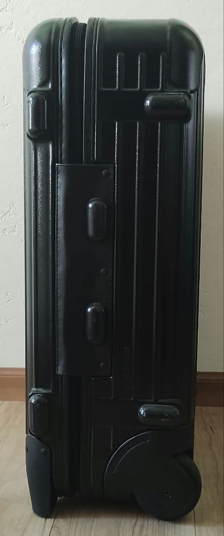 ◎美品★RIMOWAリモワ★サルサ機内持込み33Lマットブラック2輪TSAロック