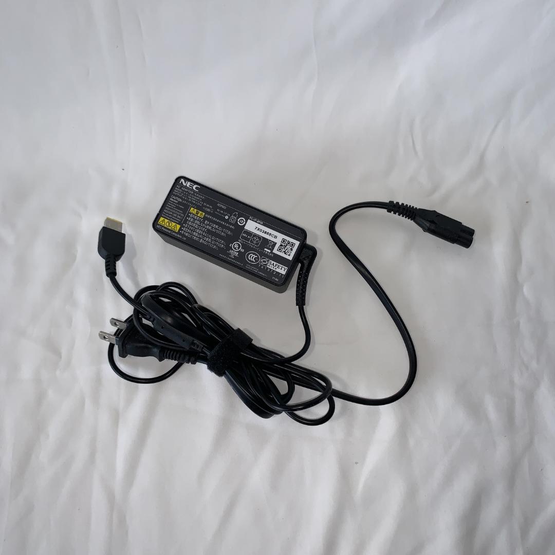 N04C【美品】NEC 13.3型/i5第8世代/8GB/512GB u