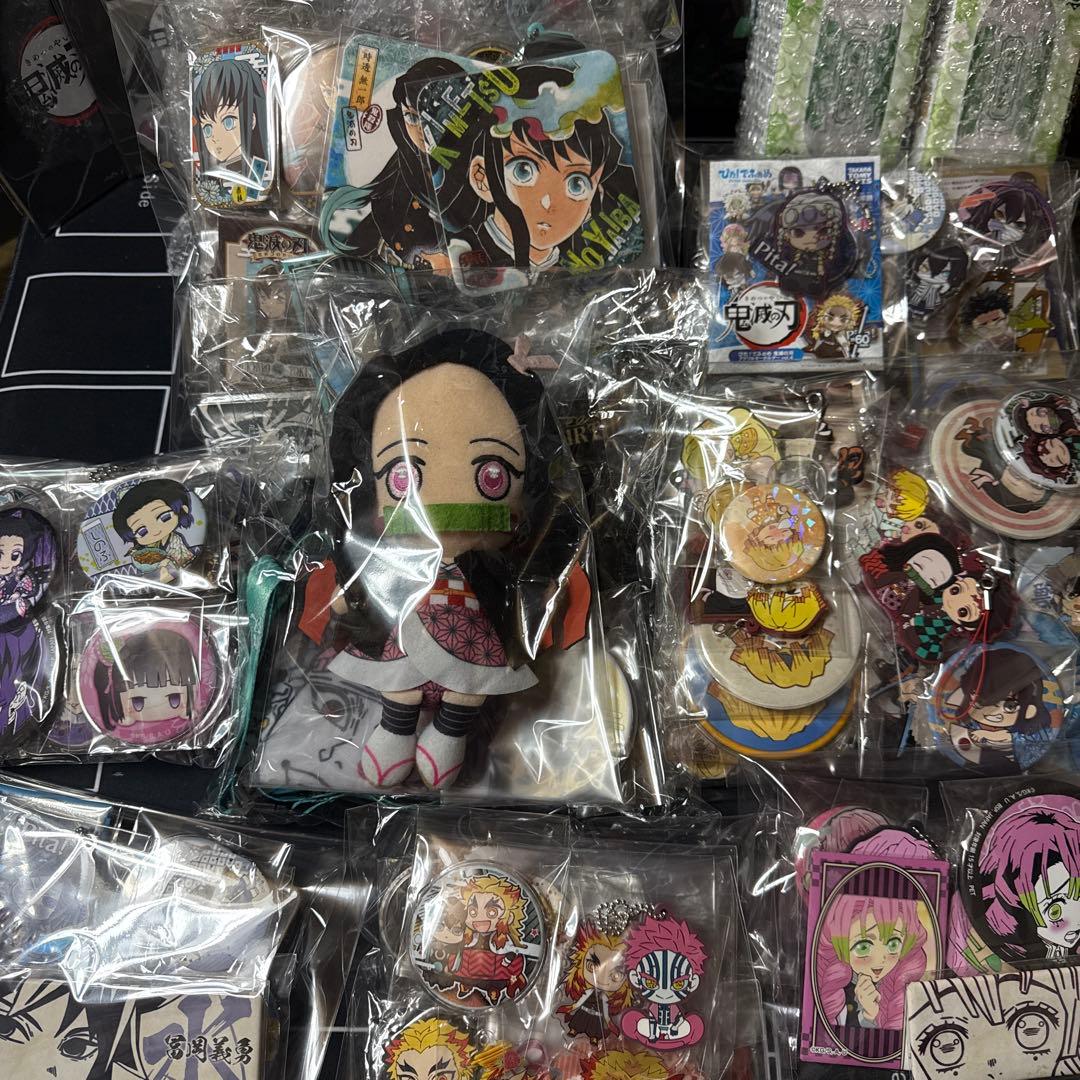 【写真17枚目】鬼滅の刃　グッズ大量まとめ！　＋おまけ