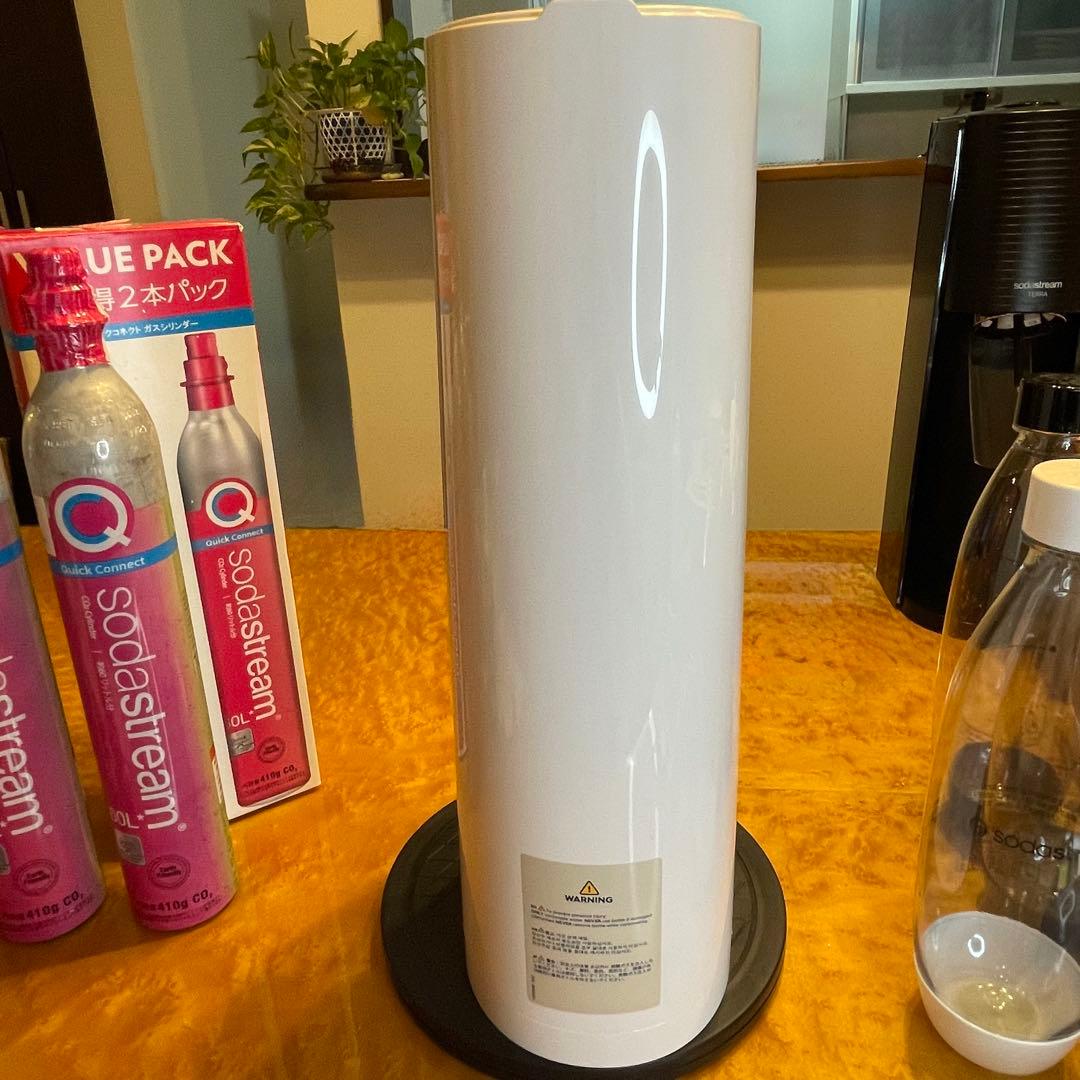 ※限定品※ ソーダストリーム　TERRA 満タンシリンダー2本　1Lボトル1本