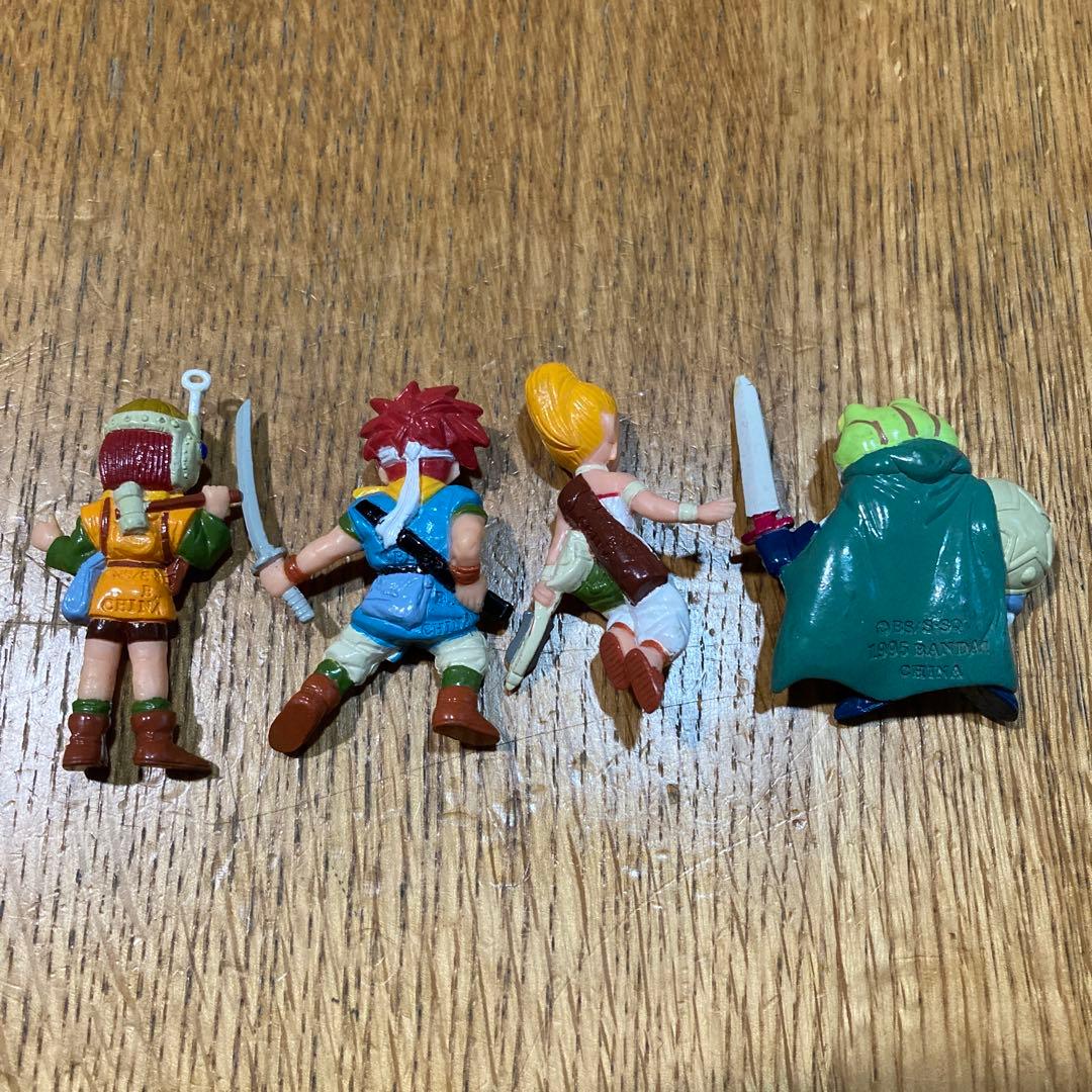 鳥山明　作　クロノトリガー　フィギュア４体