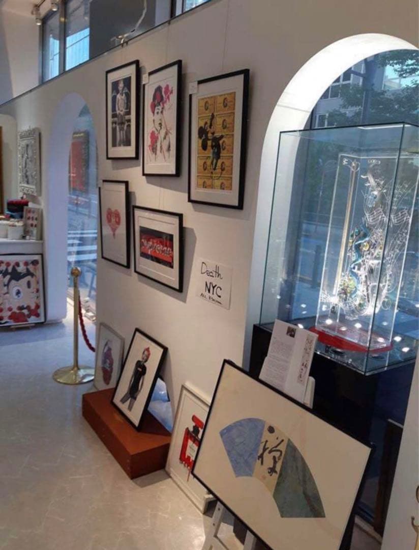 今週値下げ！世界 限定品　正規品DEATH NYC ポップアート