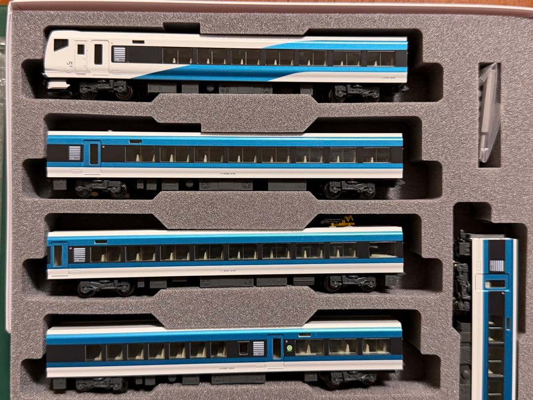 KATO 10-1613 E257系2000番台踊り子9両セット
