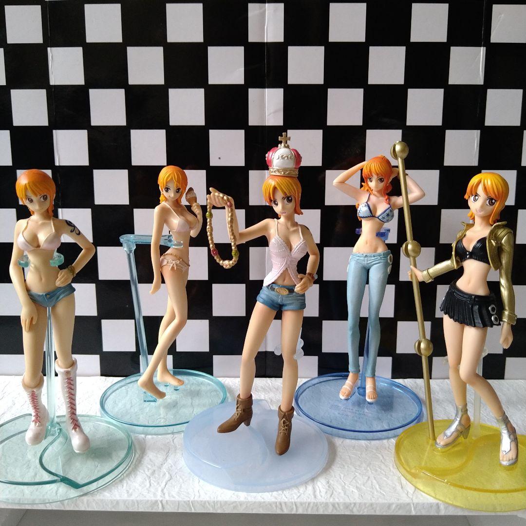 ワンピース　フィギュア　麦わらの一味　ナミ　２３体　ジャンクおまけ　２体　セット