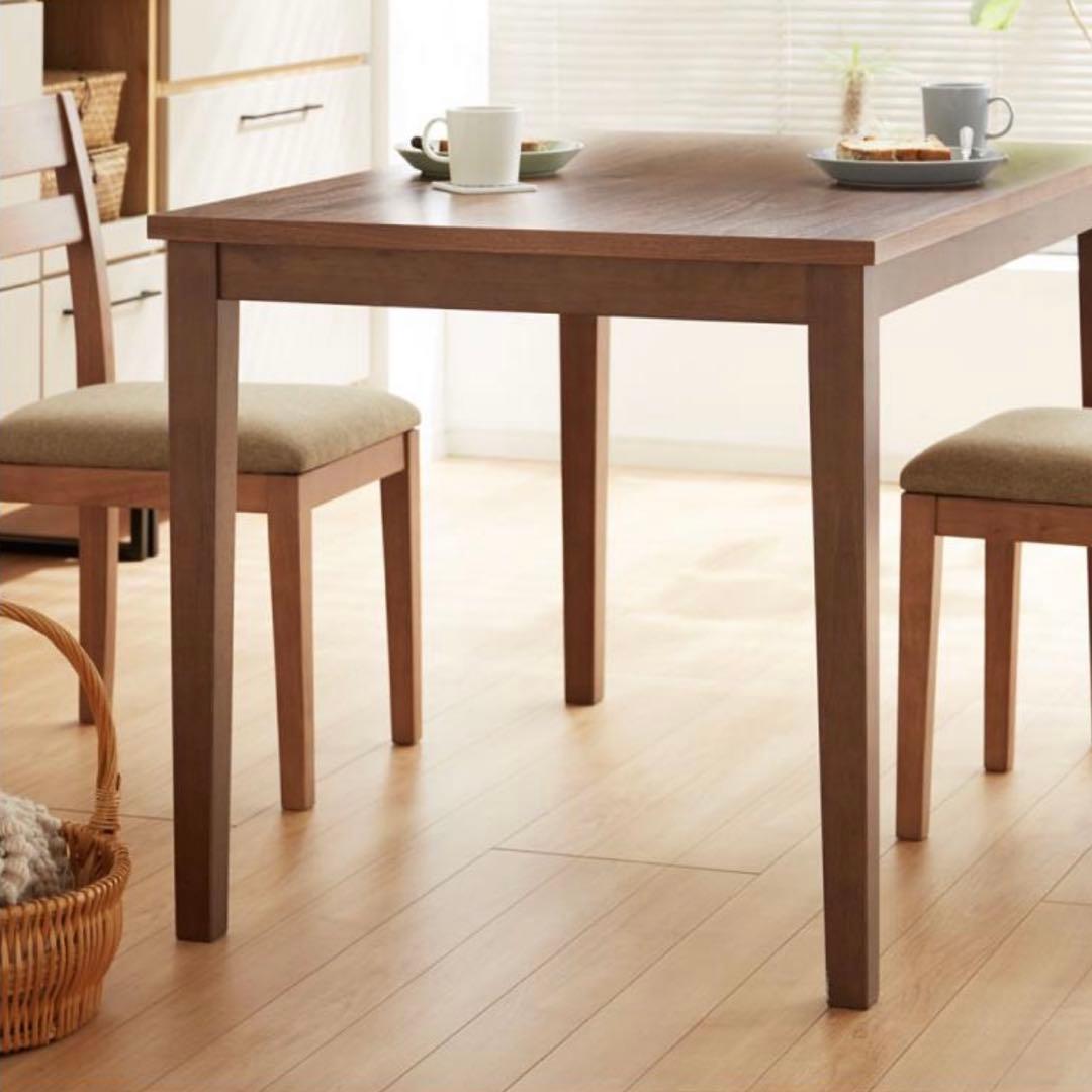 ダイニングテーブル　天然木　ウッド