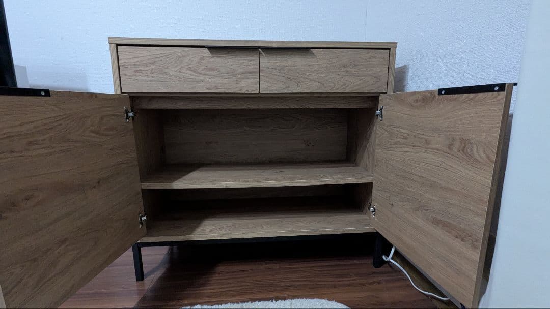 LOWYAキャビネットサイドボード