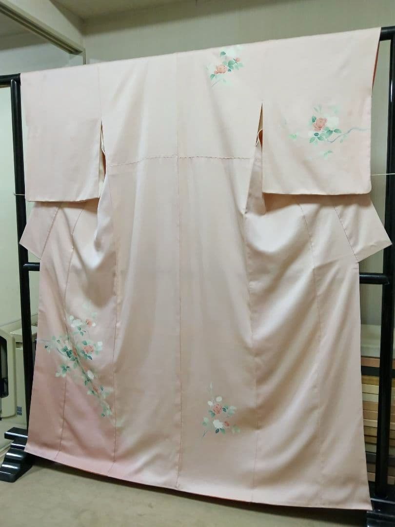 専用 最終値下げ F‐283 付下げ 薄ピンク 袷 枝花 暈し 重ね衿付 美品