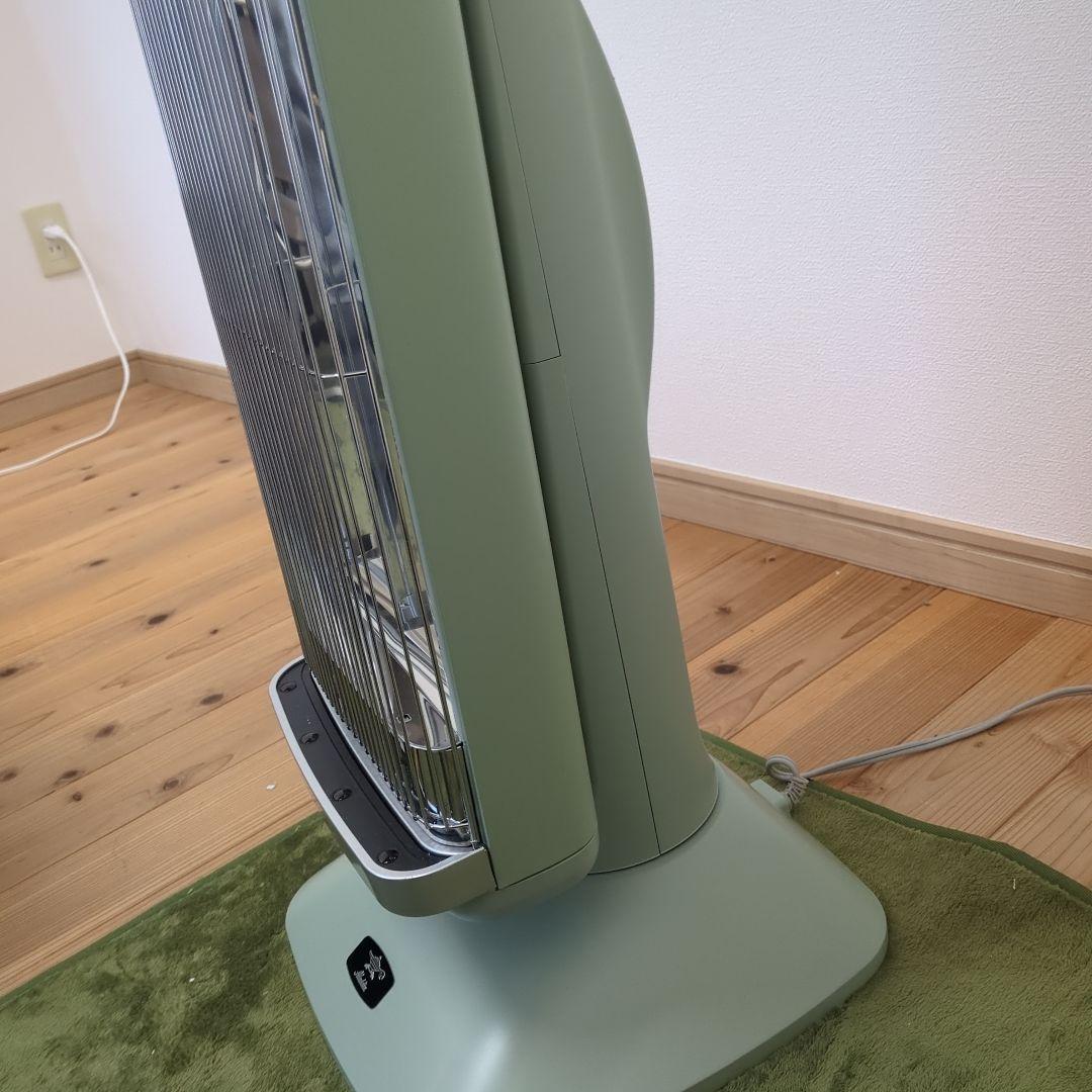 アラジン 遠赤外線グラファイトヒーター/AEH-2G10BJ 2022年製