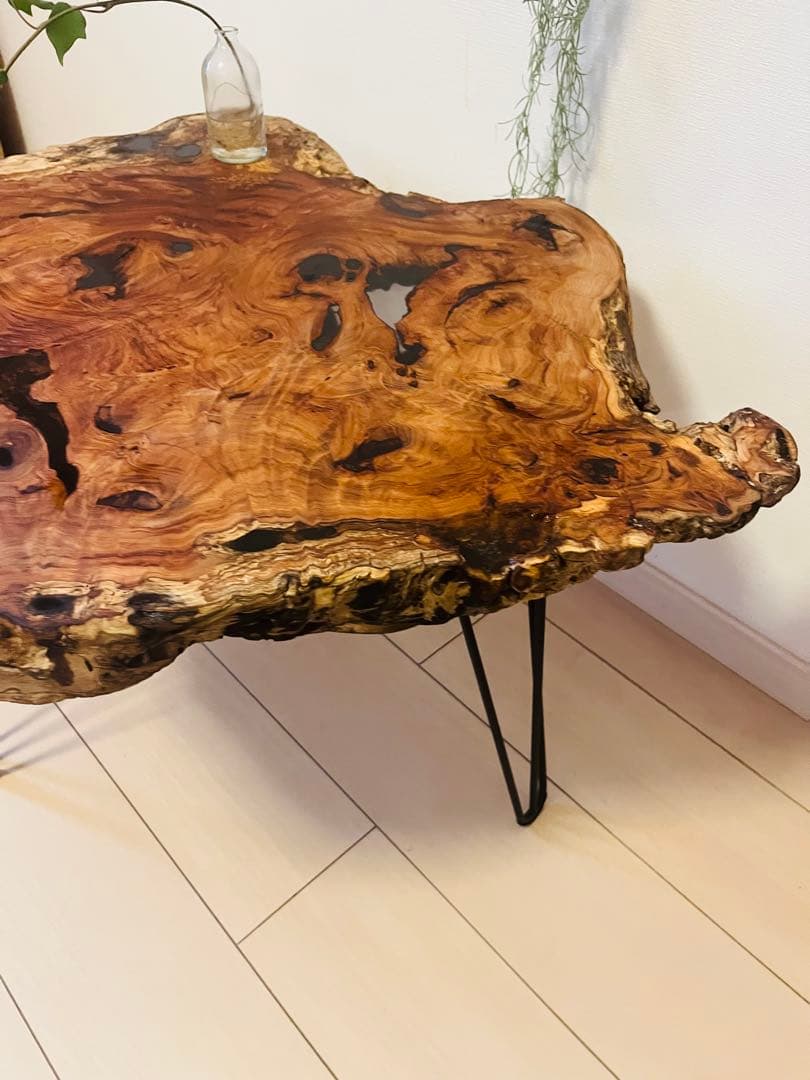 けやき　輪切りテーブル　一枚板　ローテーブル サイドテーブル　レジンテーブル