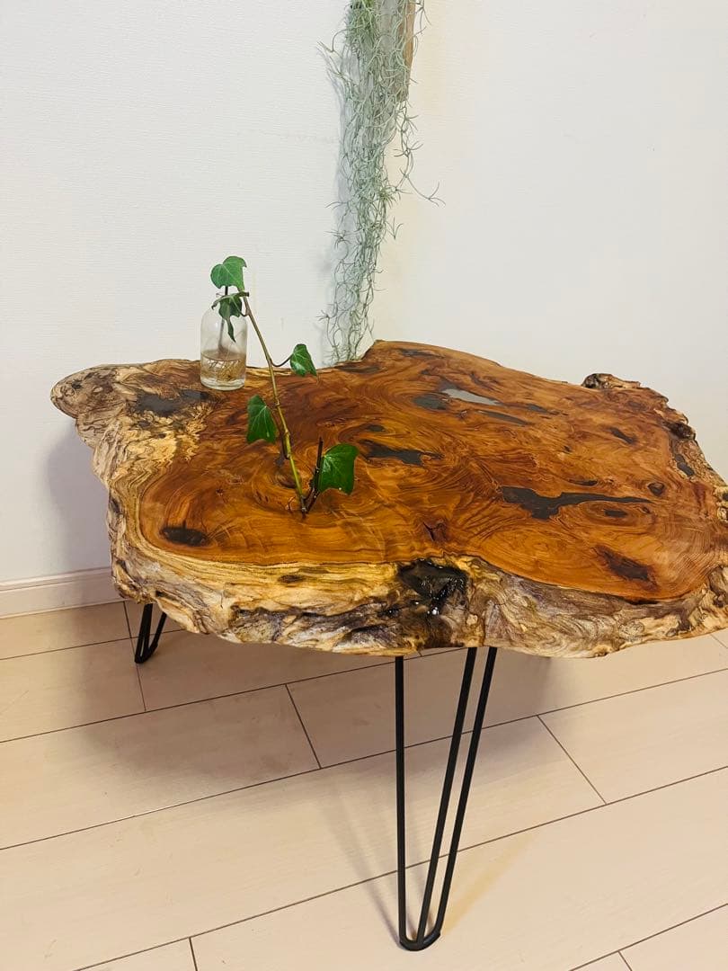 けやき　輪切りテーブル　一枚板　ローテーブル サイドテーブル　レジンテーブル