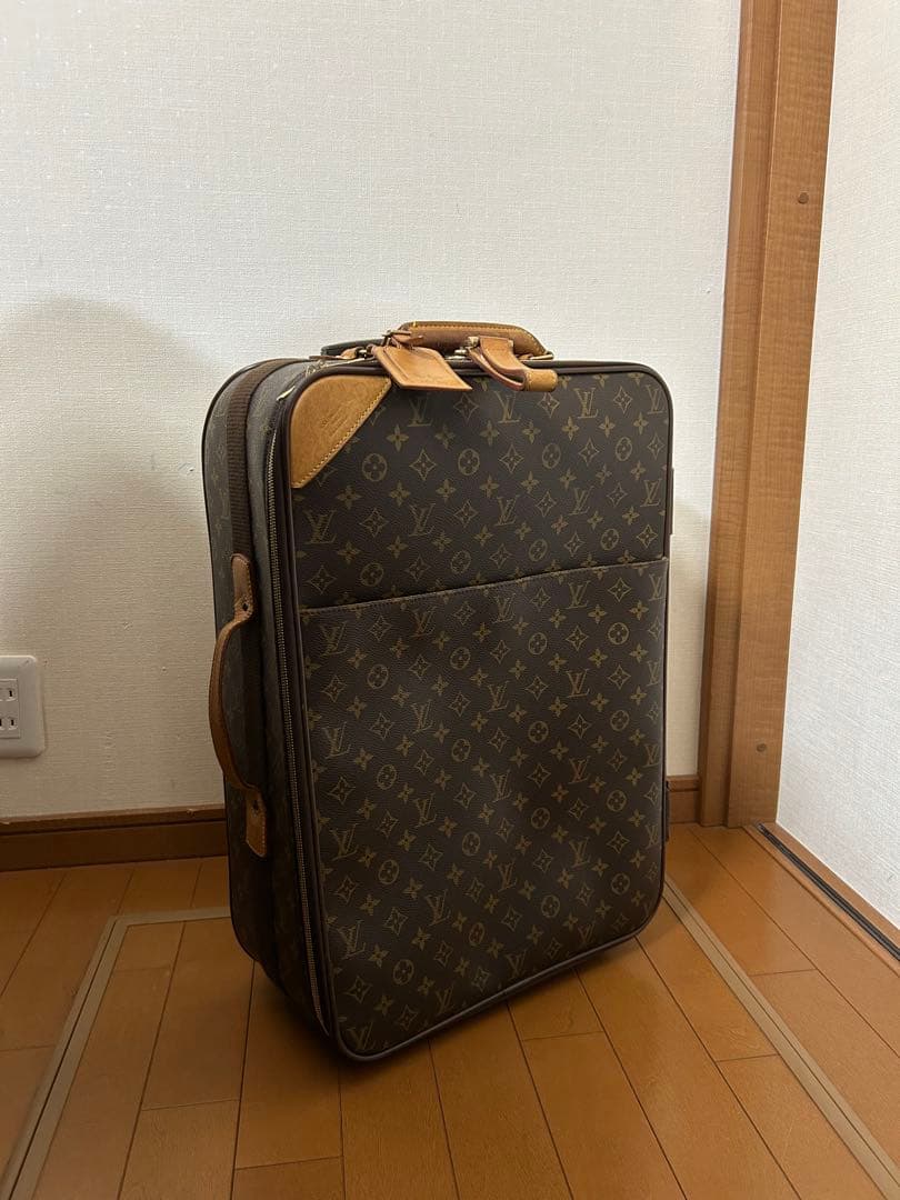 Louis Vuitton ルイヴィトン　キャリーケース　中古品