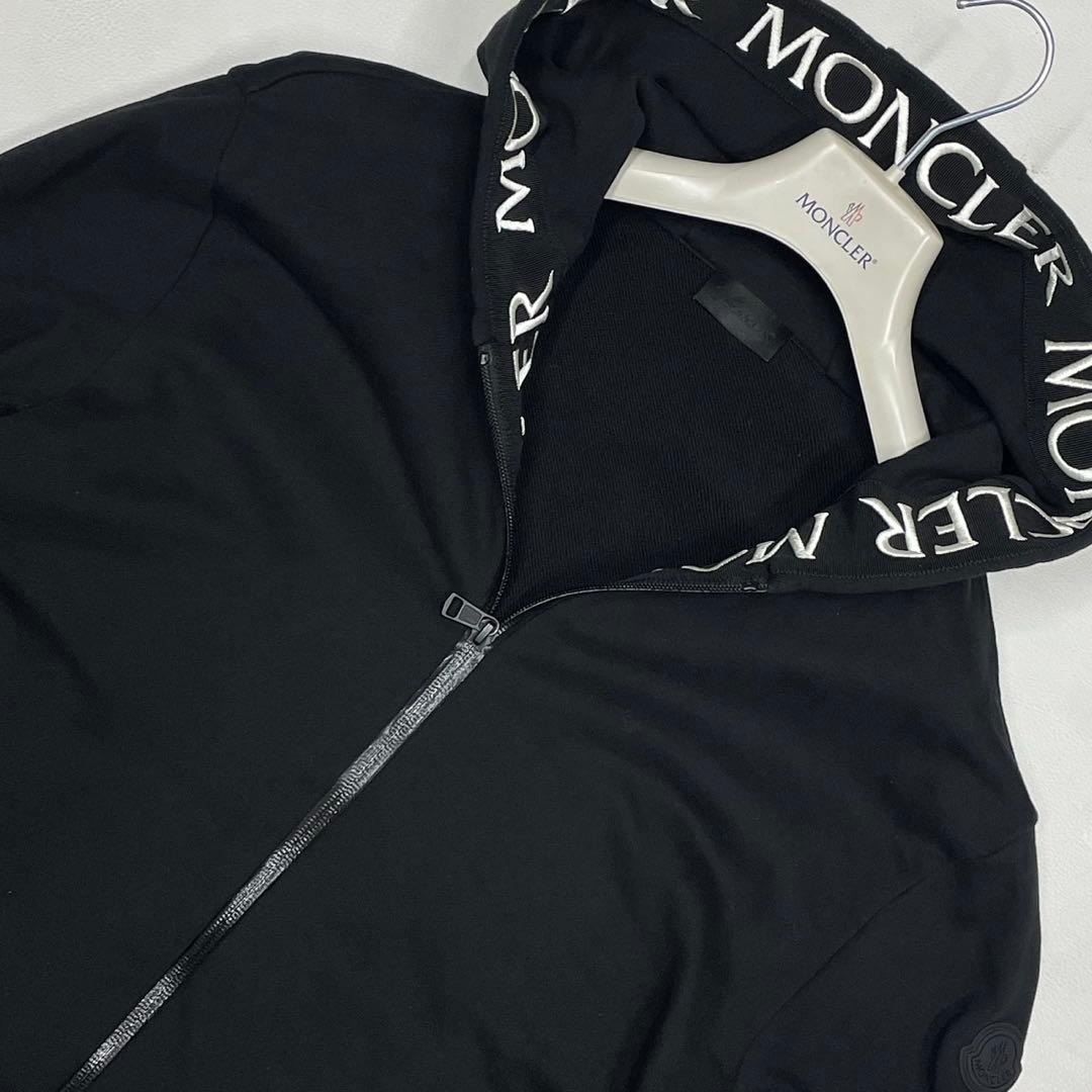 極美品 XLサイズ MONCLER モンクレール 襟ロゴ ジップパーカー