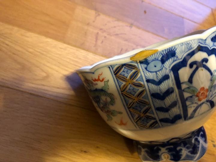 金継ぎ　流行　古伊万里