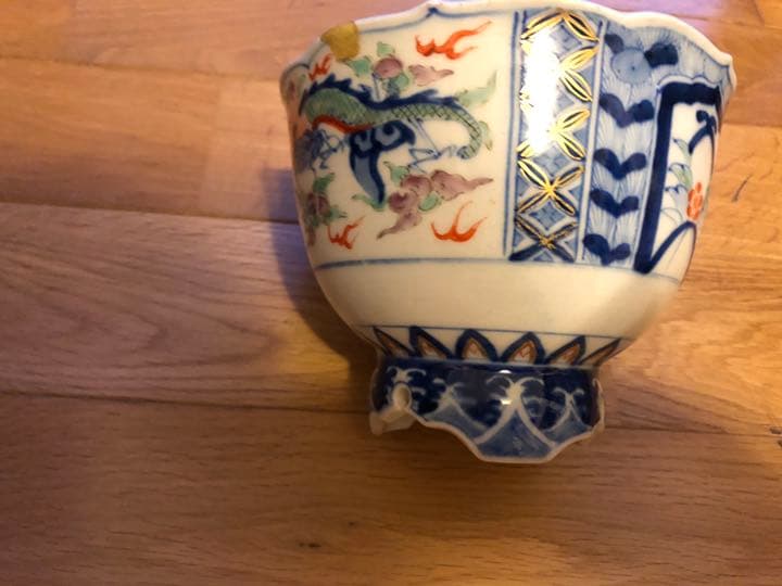 金継ぎ　流行　古伊万里