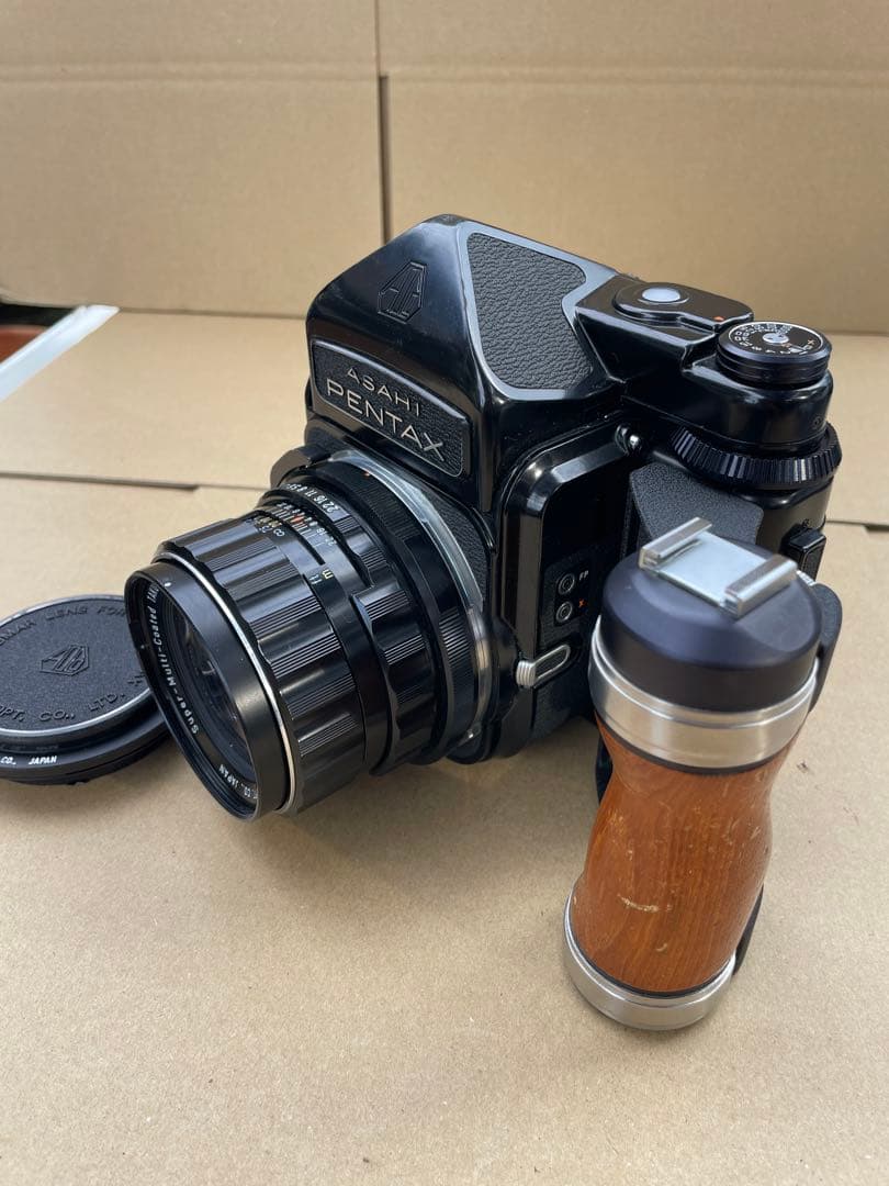 ひ*き様 Pentax 6×7 105mm F2.4 ウッドグリップ付き