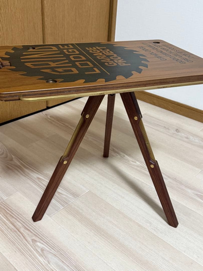 ウォンキーキャンプ✖︎ざぁーす　床上手　三脚　グラインドロッジ