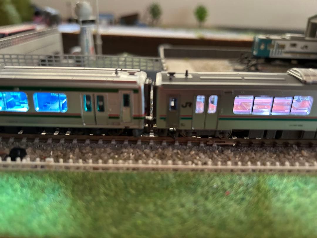 KATO 701系1000番台 仙台色 マイクロエース E721系