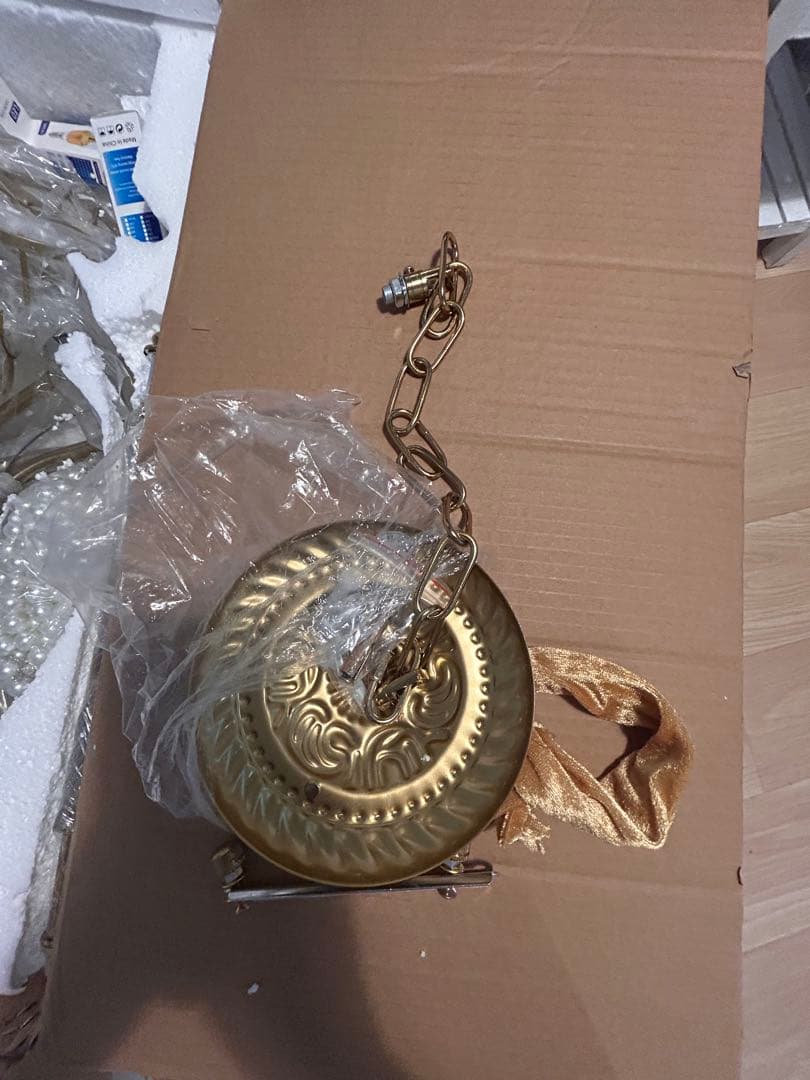 シャンデリア LED 10 light D102 H約80cm　未使用