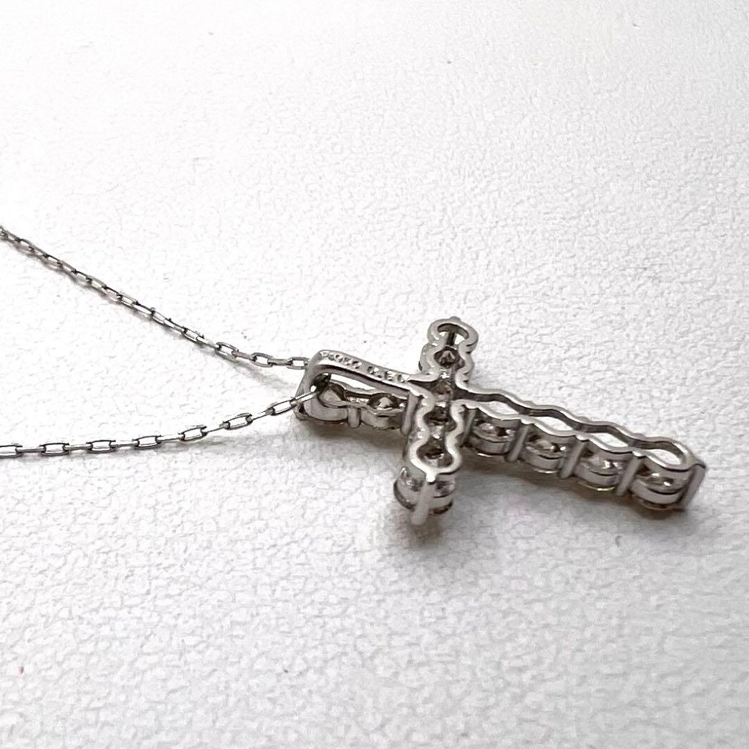 プラチナpt900ペンダントトップ　クロス　ダイヤ0.5ct 0.88 g