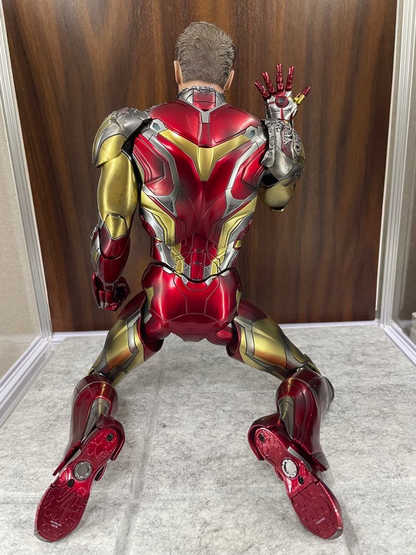 ホットトイズ アイアンマン マーク85 バトルダメージ