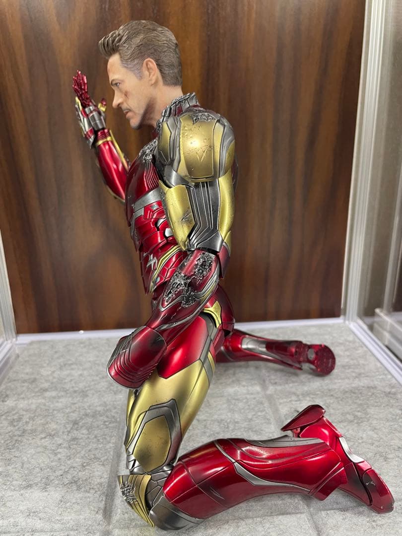 ホットトイズ アイアンマン マーク85 バトルダメージ