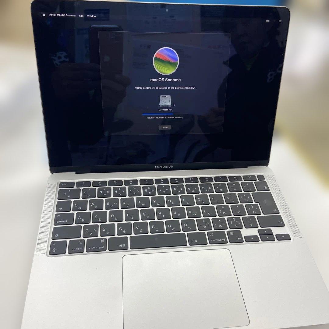 MacBook Air M1 13インチ 256G