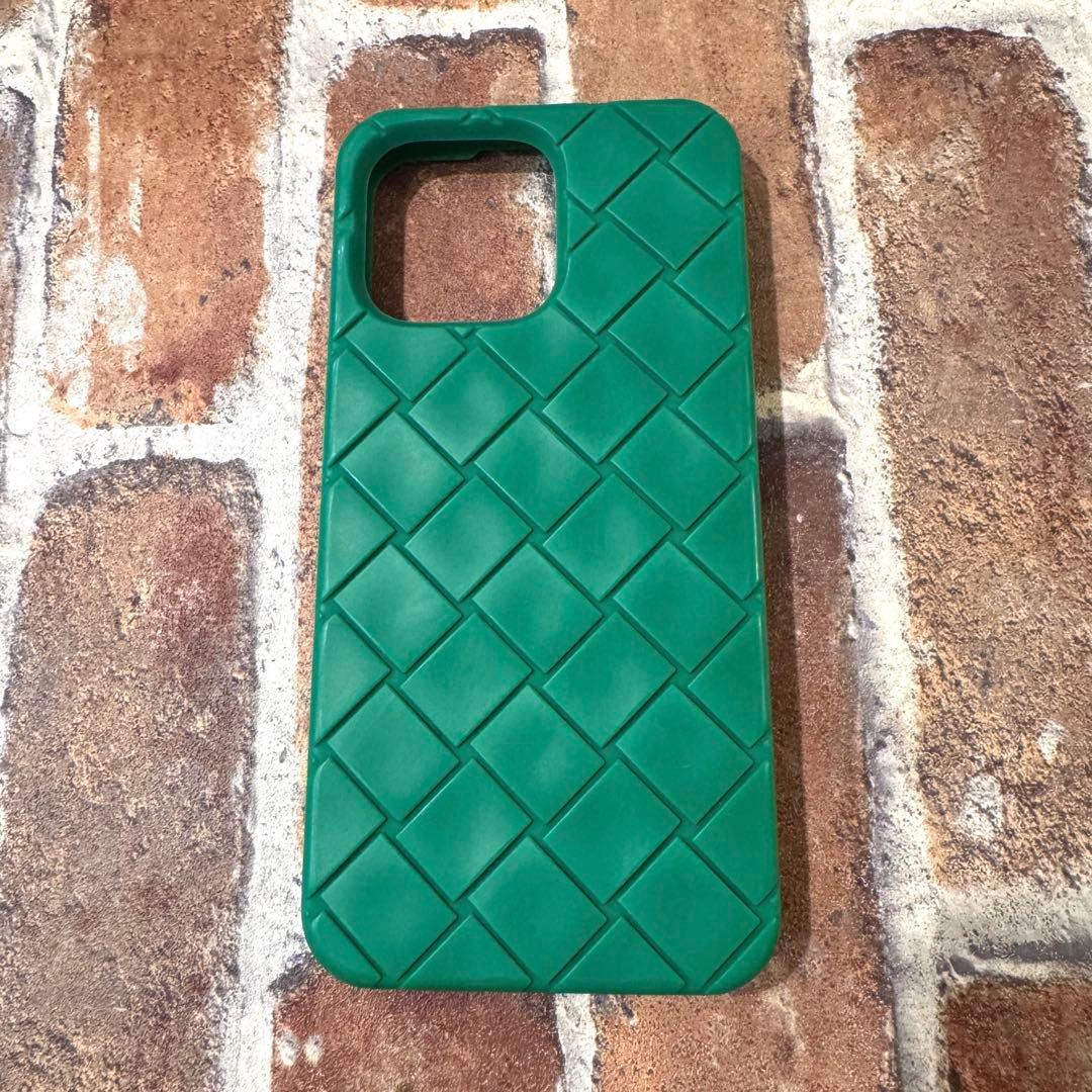 ボッテガヴェネタBOTTEGA VENETA iPhone16ProMaxケース