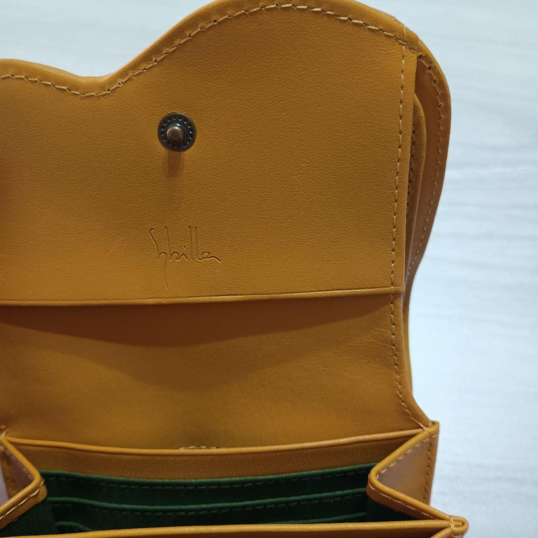 ★Sybilla 　シビラ　二つ折り財布　金運アップレザー 黄色　新品　未使用★