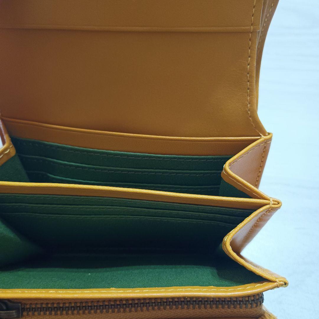 ★Sybilla 　シビラ　二つ折り財布　金運アップレザー 黄色　新品　未使用★