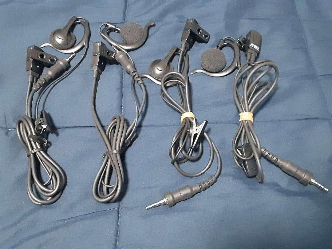 アルインコ製・特小トランシーバーDJ-P321×4台・フルセット・一式✨極美品✨