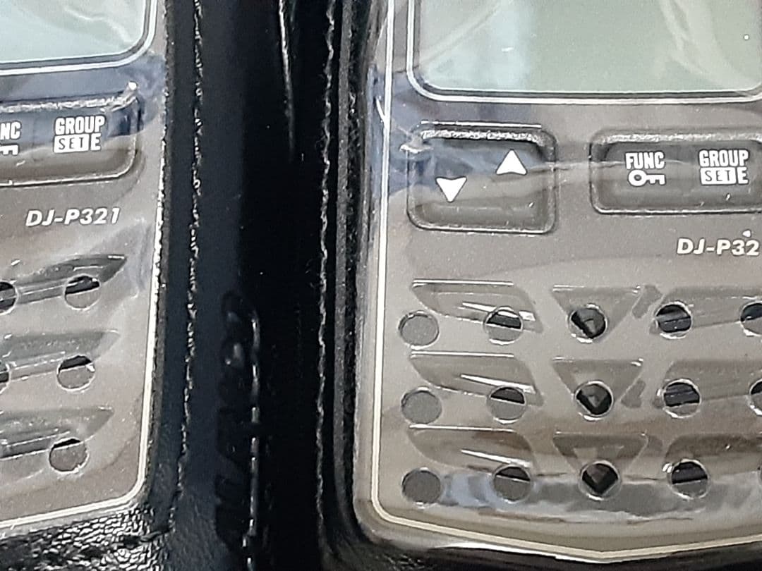 アルインコ製・特小トランシーバーDJ-P321×4台・フルセット・一式✨極美品✨