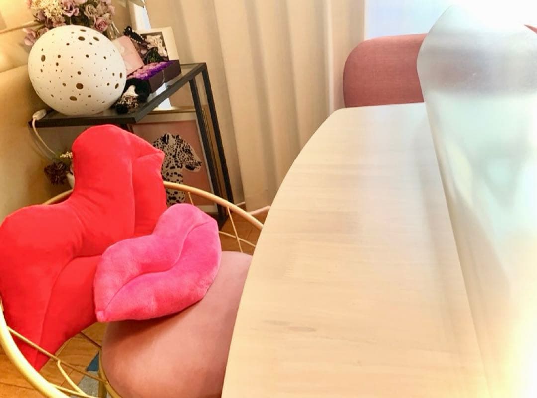 引取り限定‼️ニトリゆったりリビングダイニングテーブル４点セット