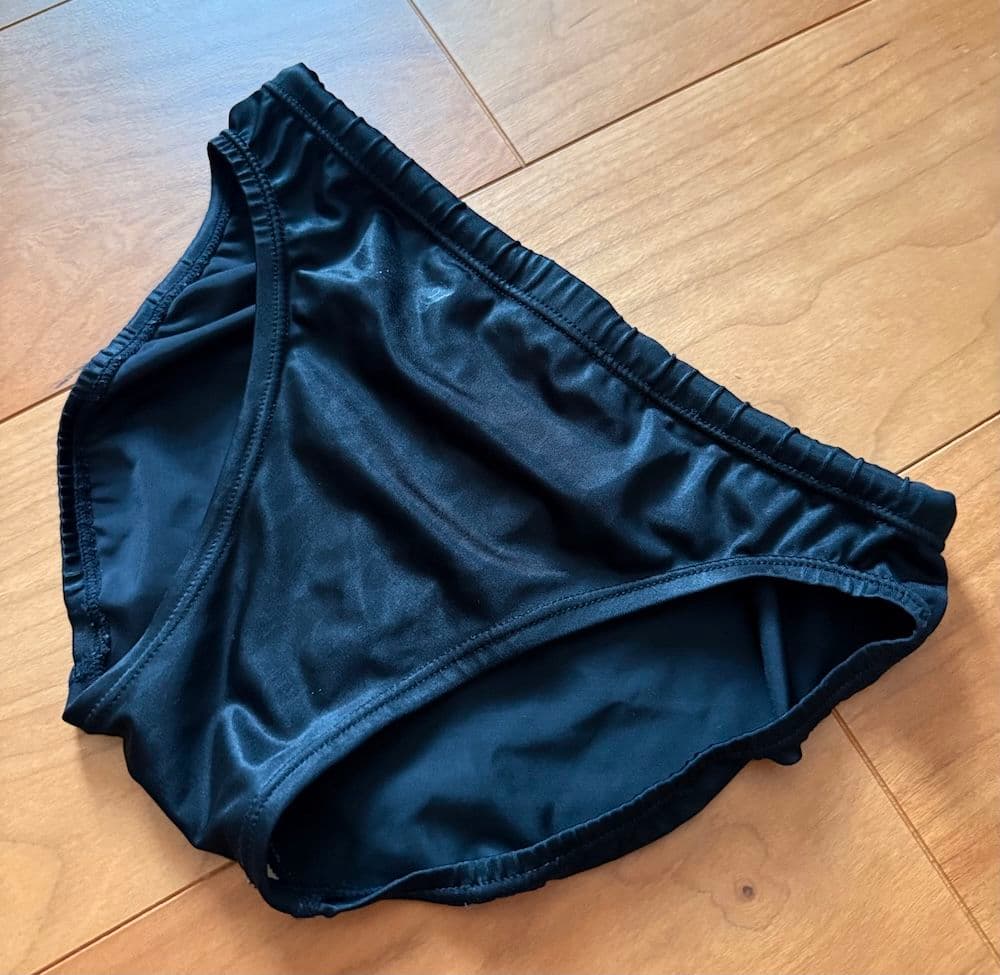 【美品】SPEEDO アクアブレードⅡ ブラック Lサイズ ウロコ 光沢 競パン