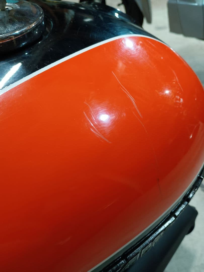 カワサキ　W650 タンク　W1カラー　キャブ車